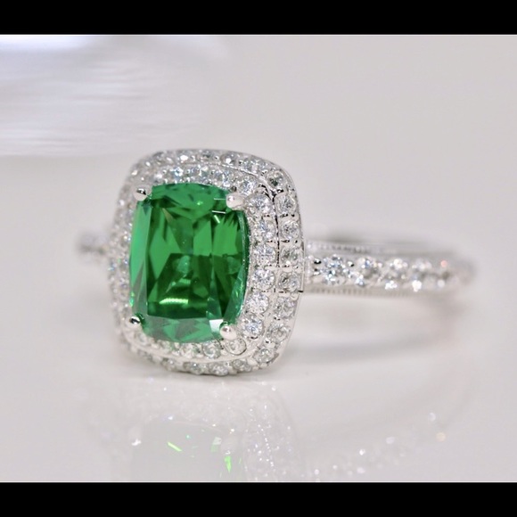 Tacori Green Diamonique halo engagement ring - Picture 4 of 14